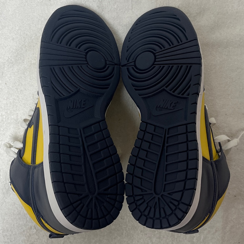 Nike Dunk High SP Retro Michigan Shoes Sneakers Men’s 9.5 Varsity Maize Navy - Picture 5 of 10